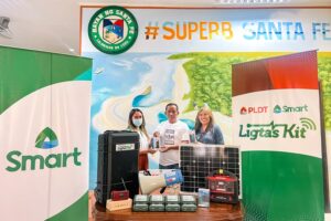 PLDT, Smart’s All-In-One Ligtas Kits Save Lives In Bantayan Island LGUs