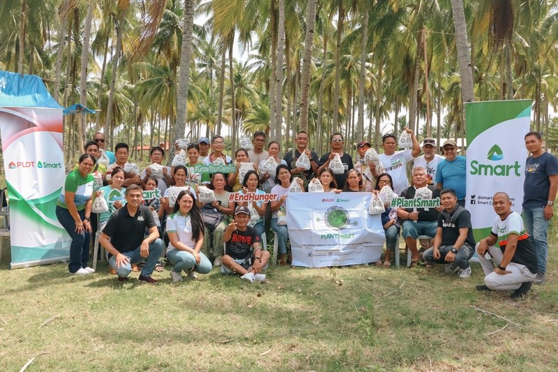 PLDT Group Advocates Sustainable Gifting, Championing Visayas And Mindanao Communities