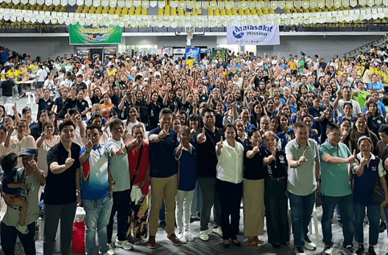 National Sardines Month: Honoring Filipino Fishermen — From Catching to Giving